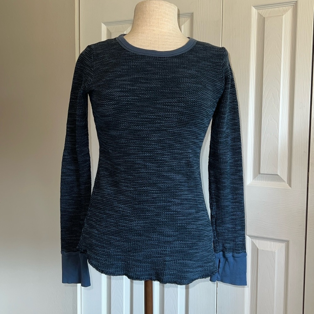 Blue Variegated Long Sleeve Olympia Theodora Pullover Top Size Small